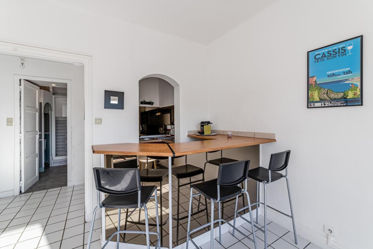 Apartamento Les Pieds Dans L'Eau Par Dodo-A-Cassis Exterior foto